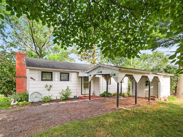 $174,900 | 2056 Eagle Harbor Road, Carlton, NY 14571