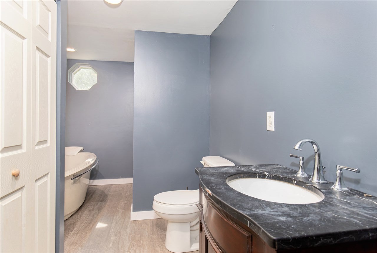 943 Jackson Bridge Road Bowling Green, KY 42101 - Photo 16 of 19 Gallery Image 16
