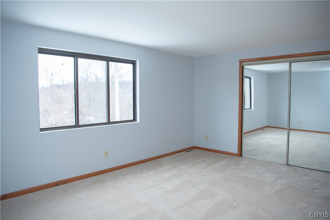 199 Lookout Circle Camillus, NY 13209 - Photo 21 of 37