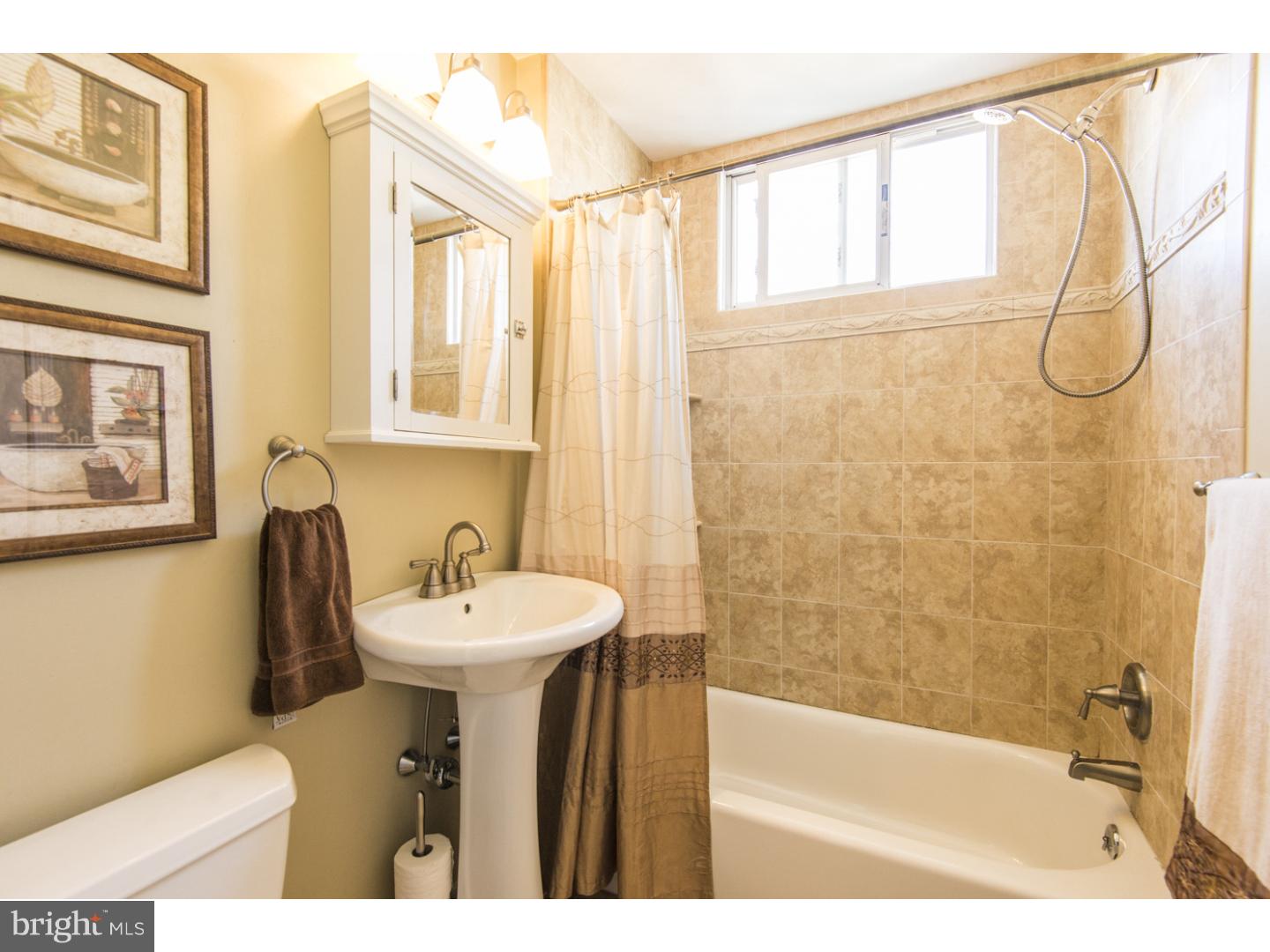 307 Darby Road Ridley Park, PA 19078 - Photo 5 of 25 Bathroom