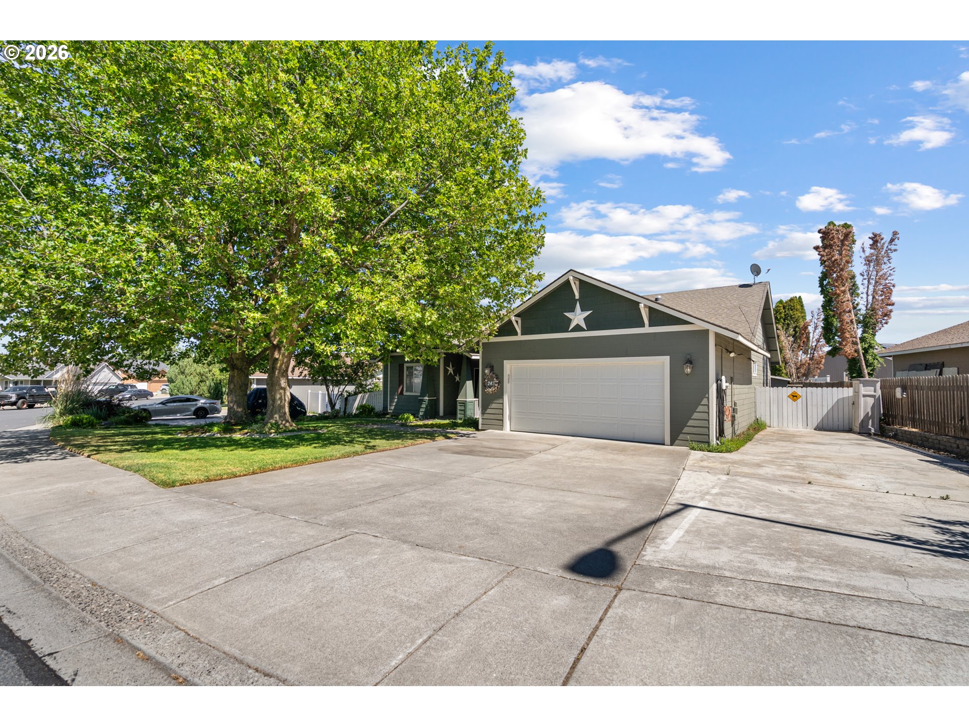 2433 Curlew Street Umatilla, OR 97882 - Photo 5 of 45