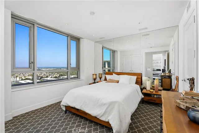 $3,349,888 | 8154 Scholarship, Irvine, CA 92612