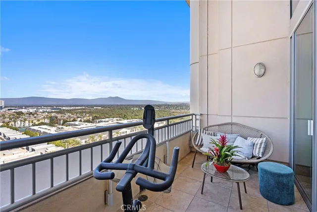 $3,349,888 | 8154 Scholarship, Irvine, CA 92612