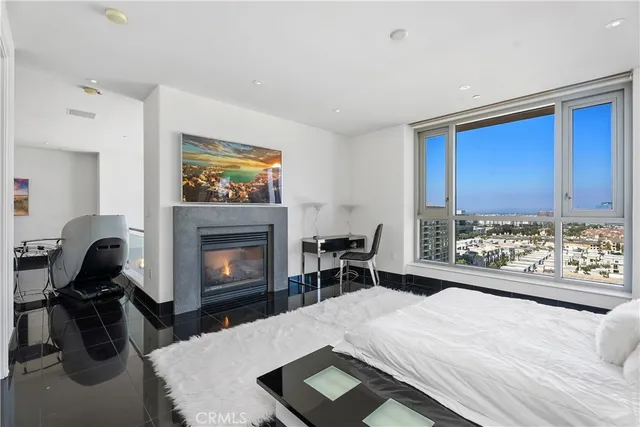 $3,349,888 | 8154 Scholarship, Irvine, CA 92612