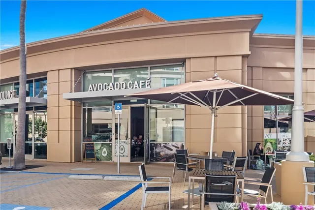 $3,349,888 | 8154 Scholarship, Irvine, CA 92612