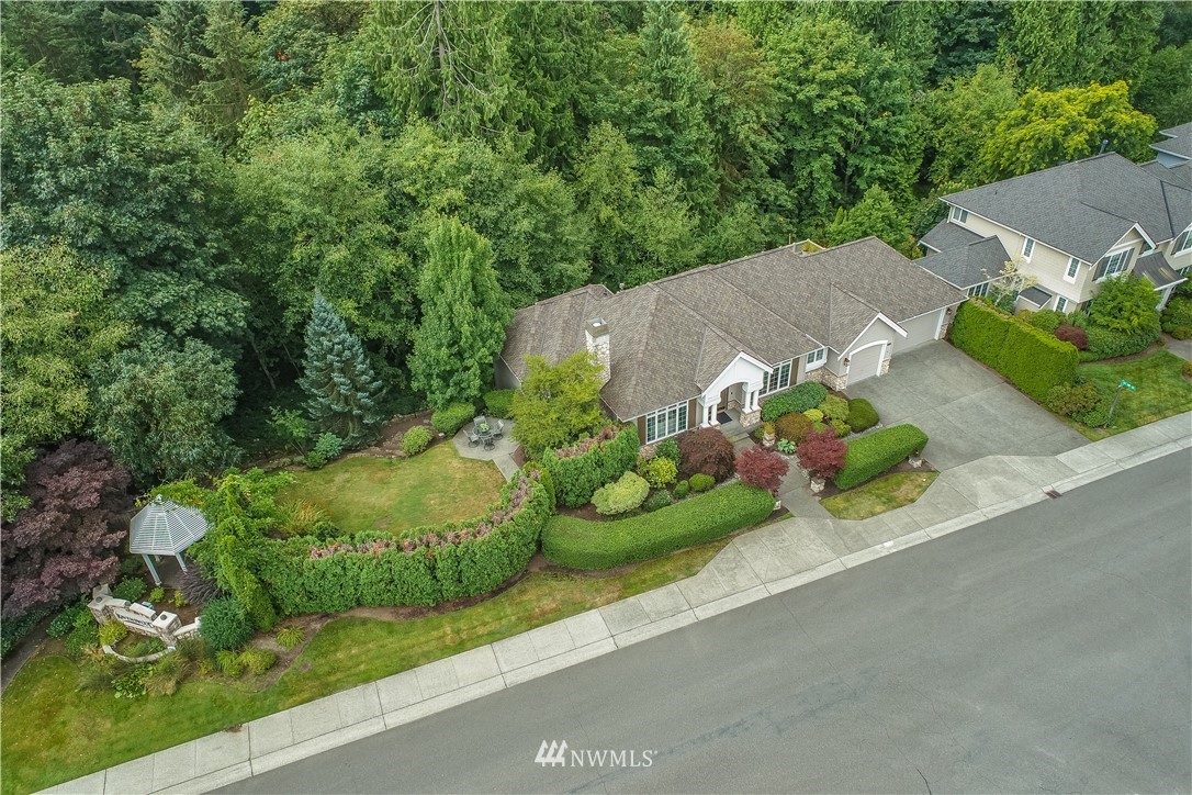 2532 204th Street Southeast Bothell, WA 98021 - Photo 4 of 40