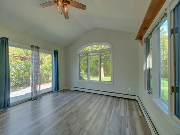 $2,500 | 24 Larchmont Terrace, Groton, CT 06355