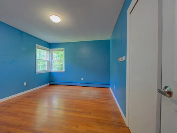 $2,500 | 24 Larchmont Terrace, Groton, CT 06355