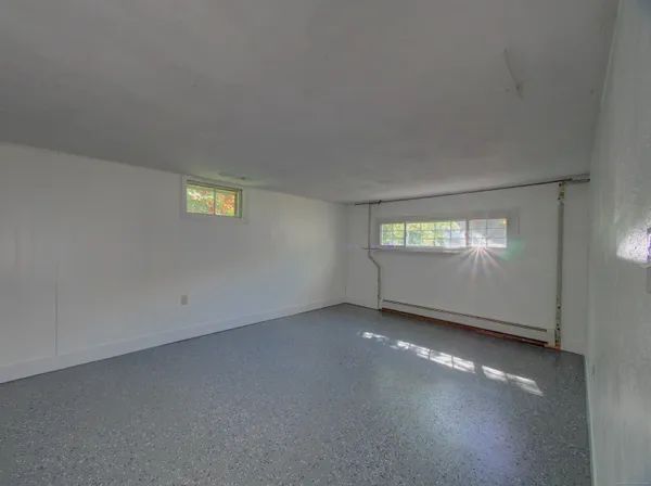 $2,500 | 24 Larchmont Terrace, Groton, CT 06355