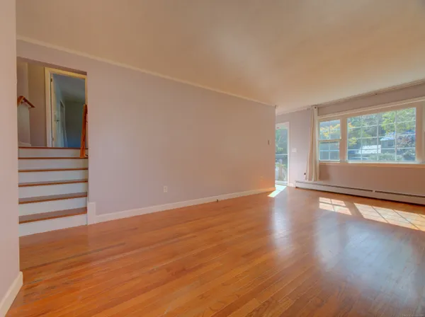 $2,500 | 24 Larchmont Terrace, Groton, CT 06355