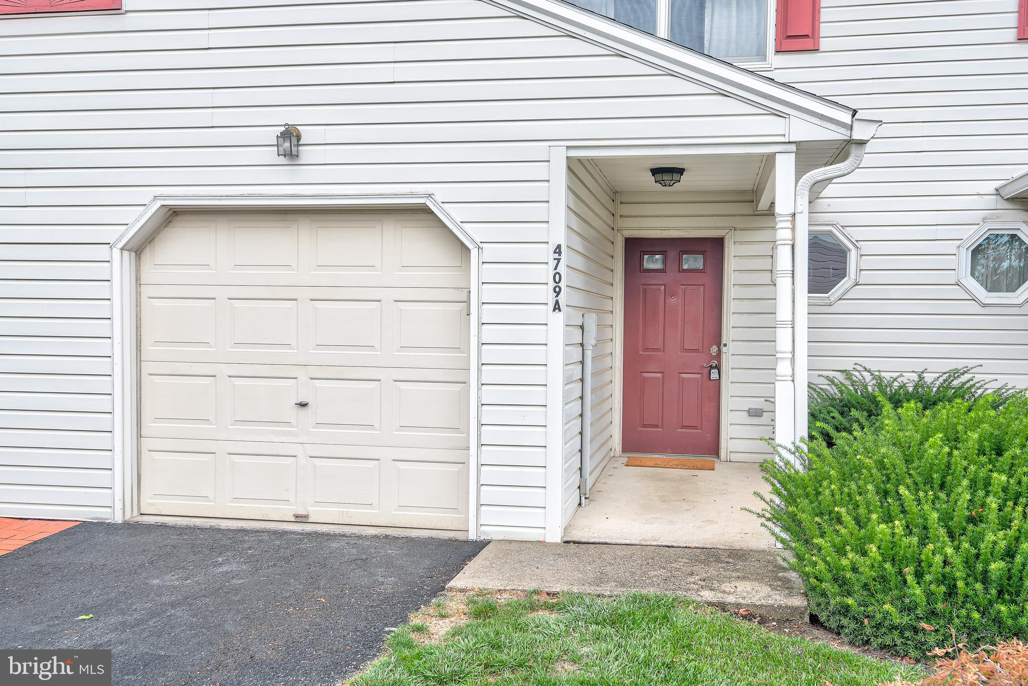 4709A Charles Road Mechanicsburg, PA 17050 - Photo 6 of 33 Gallery Image 6