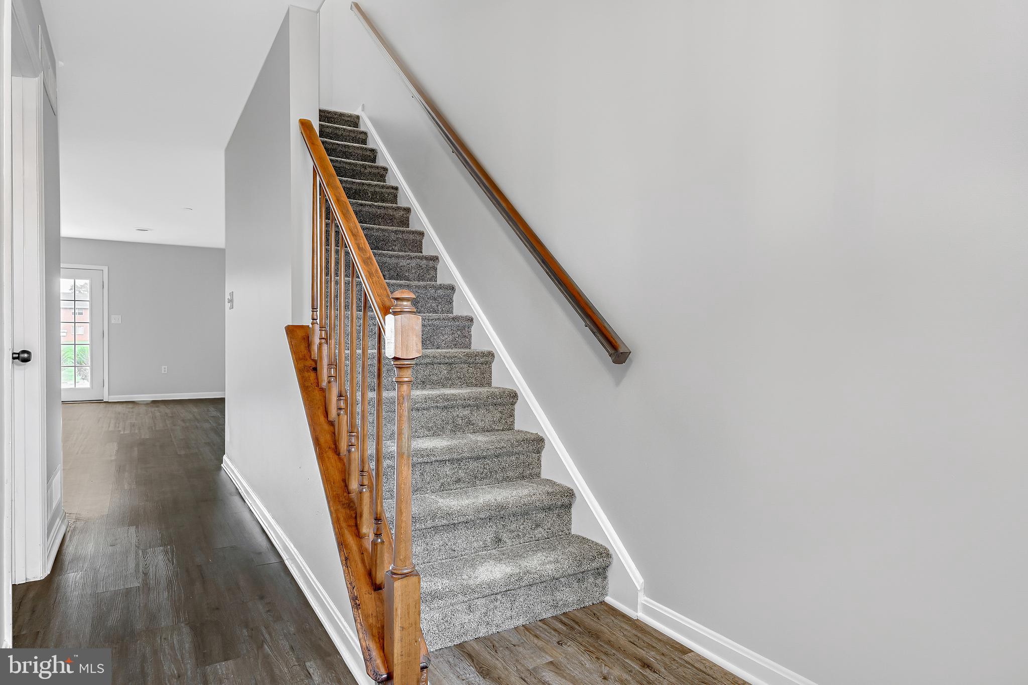 4709A Charles Road Mechanicsburg, PA 17050 - Photo 8 of 33 Gallery Image 8