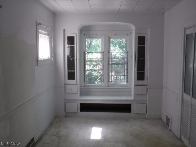 1028 Quilliams Road Cleveland, OH 44121 - Photo 4 of 10 Gallery Image 4
