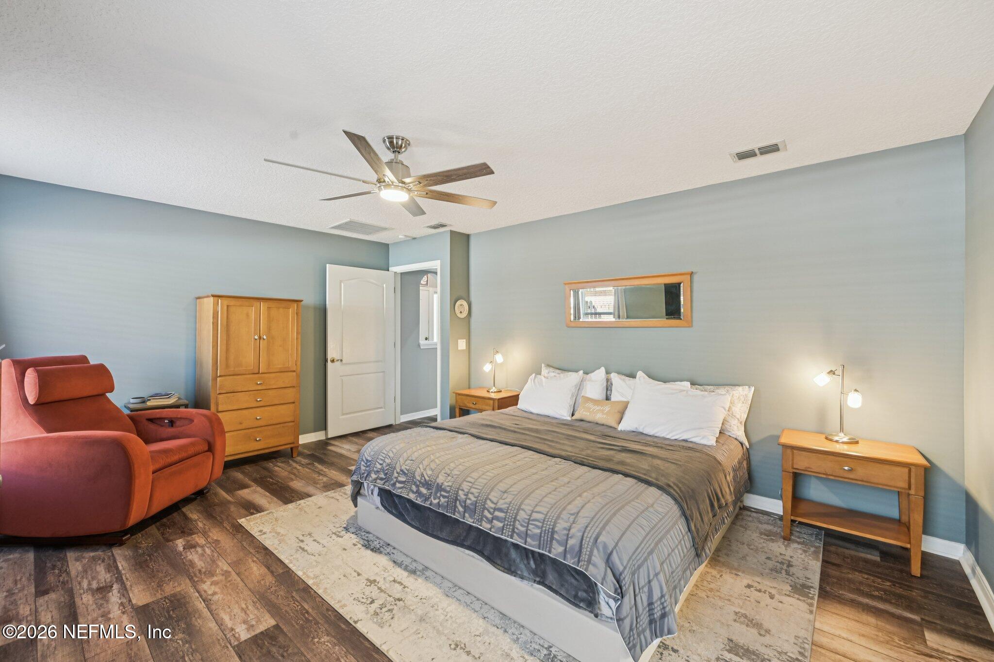 1764 Redwood Lane Middleburg, FL 32068 - Photo 27 of 62 Primary Bedroom view 2