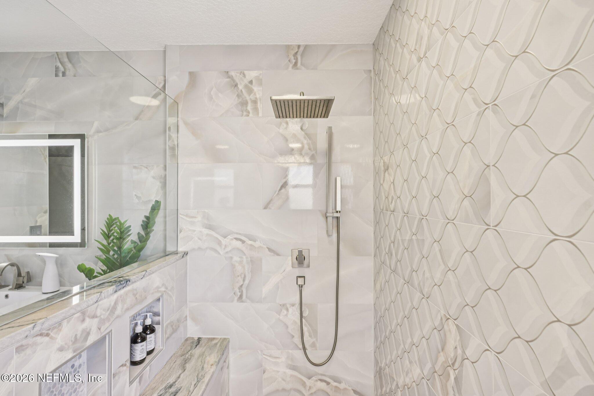 1764 Redwood Lane Middleburg, FL 32068 - Photo 30 of 62 Luxury shower