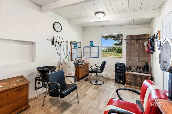 $995,000 | 4417 Oak Road, Ontario, OR 97914