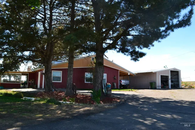 $995,000 | 4417 Oak Road, Ontario, OR 97914