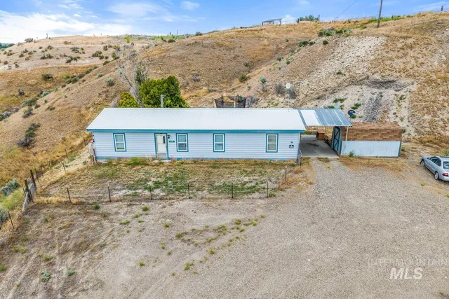 $995,000 | 4417 Oak Road, Ontario, OR 97914