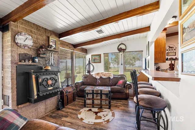 $995,000 | 4417 Oak Road, Ontario, OR 97914