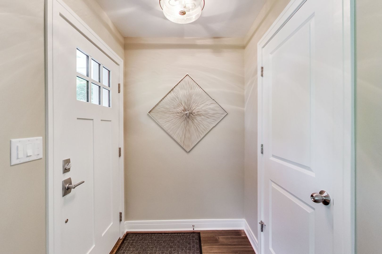 405 Herrick Road Riverside, IL 60546 - Photo 2 of 28