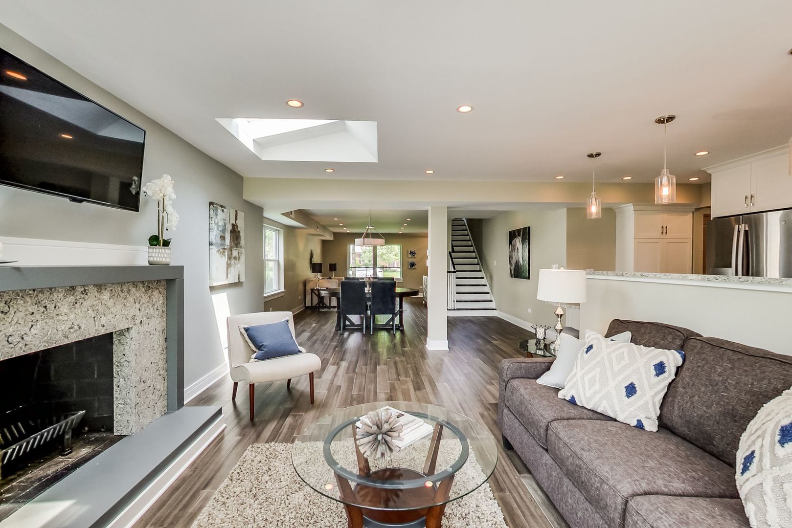 405 Herrick Road Riverside, IL 60546 - Photo 12 of 28
