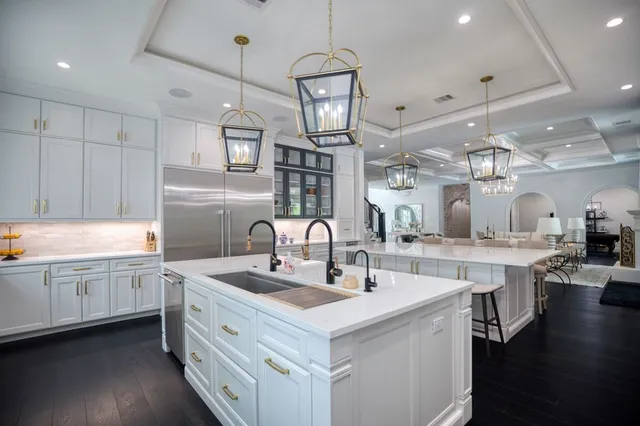 $4,708,146 | 8146 Thompson Lake Drive, Missouri City, TX 77459