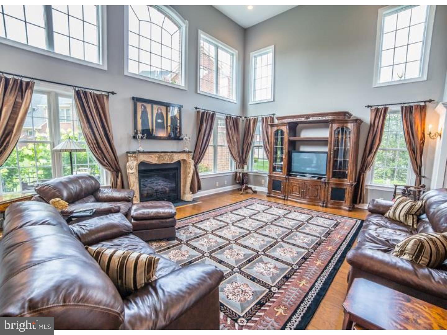 82 Rittenhouse Circle Newtown, PA 18940 - Photo 12 of 25 Family Room