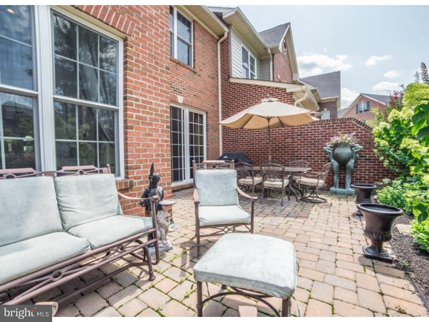 82 Rittenhouse Circle Newtown, PA 18940 - Photo 22 of 25 Patio