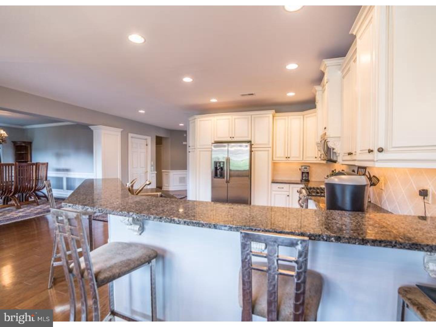 82 Rittenhouse Circle Newtown, PA 18940 - Photo 7 of 25 Kitchen