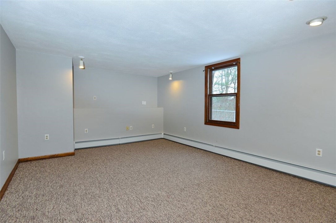 775 Knotty Oak Road Coventry, RI 02816 - Photo 13 of 23