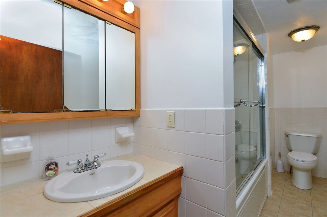 775 Knotty Oak Road Coventry, RI 02816 - Photo 10 of 23