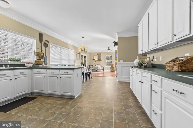 $635,000 | 2990 Holland Drive, Huntingtown, MD 20639