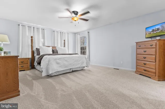 $635,000 | 2990 Holland Drive, Huntingtown, MD 20639