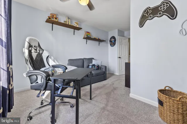 $635,000 | 2990 Holland Drive, Huntingtown, MD 20639