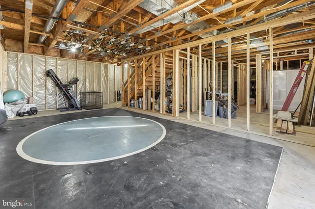 $635,000 | 2990 Holland Drive, Huntingtown, MD 20639