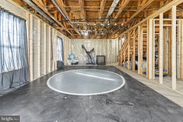 $635,000 | 2990 Holland Drive, Huntingtown, MD 20639