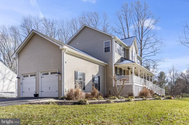 $635,000 | 2990 Holland Drive, Huntingtown, MD 20639