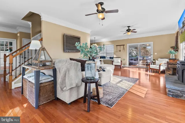 $635,000 | 2990 Holland Drive, Huntingtown, MD 20639