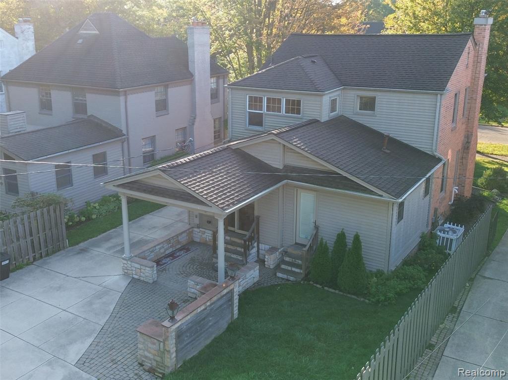 450 Roland Road Grosse Pointe Farms, MI 48236 - Photo 39 of 53 Gallery Image 39