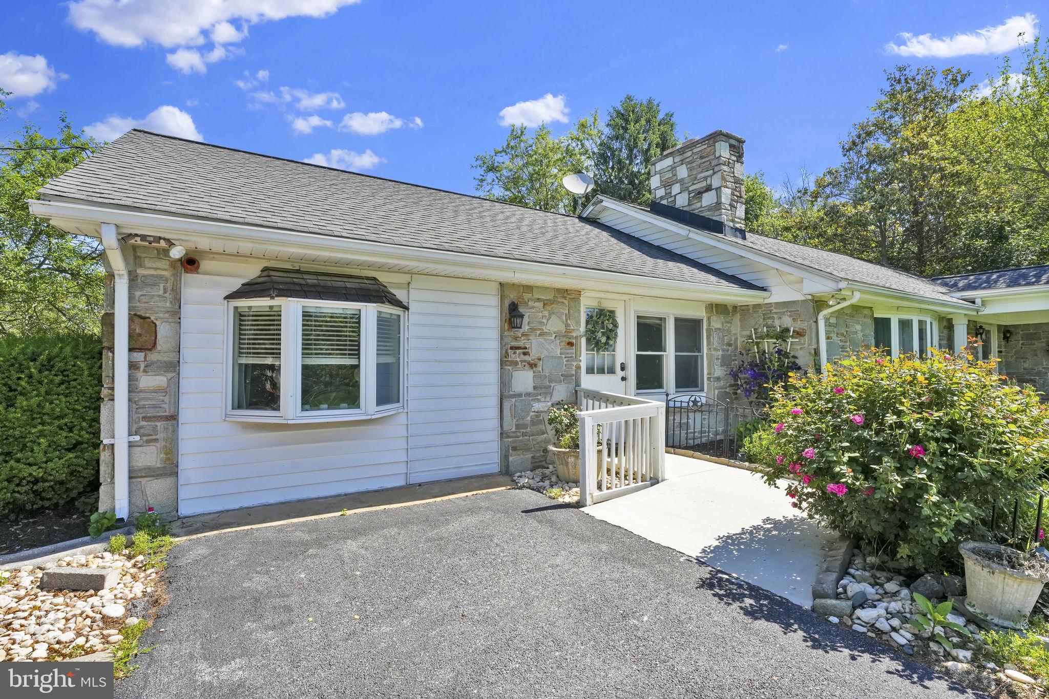 3300 Hawks Hill Road New Windsor, MD 21776 - Photo 5 of 84