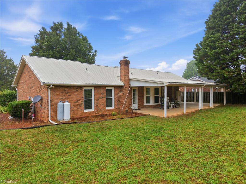 5200 Robin Lane Randleman, NC 27317 - Photo 28 of 40