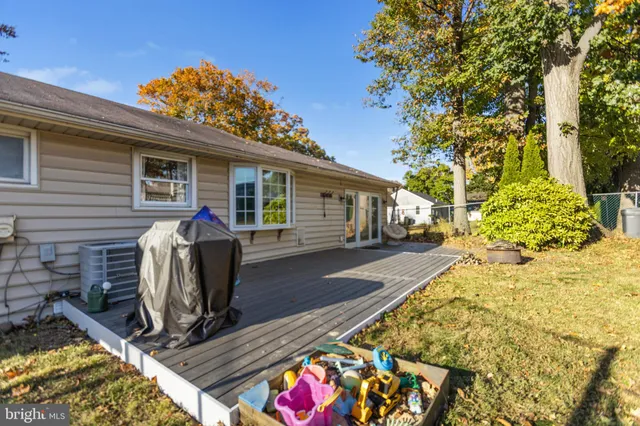 $2,850 | 1801 North Hills Avenue, Willow Grove, PA 19090