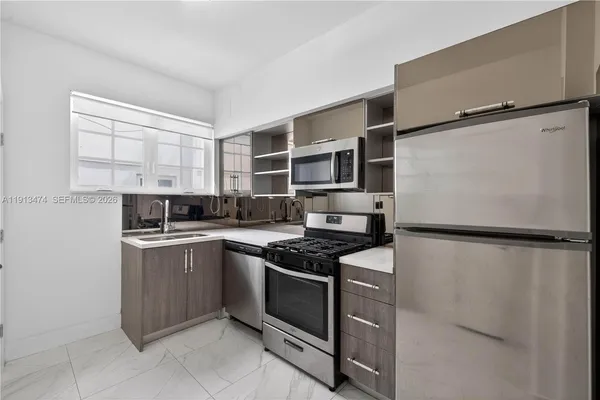 $5,750 | 1601 Jefferson Avenue, Miami Beach, FL 33139