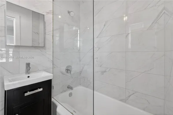 $5,750 | 1601 Jefferson Avenue, Miami Beach, FL 33139
