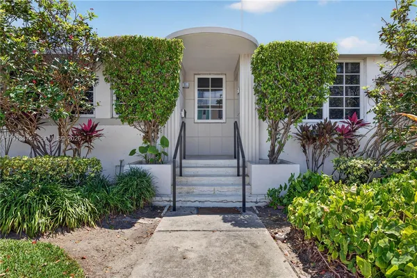 $5,750 | 1601 Jefferson Avenue, Miami Beach, FL 33139