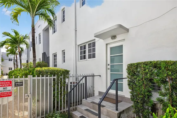 $5,750 | 1601 Jefferson Avenue, Miami Beach, FL 33139