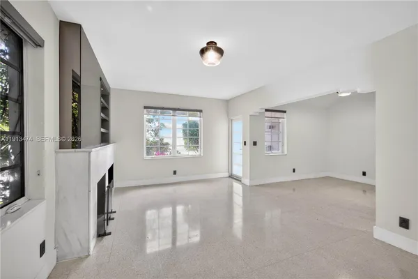 $5,750 | 1601 Jefferson Avenue, Miami Beach, FL 33139