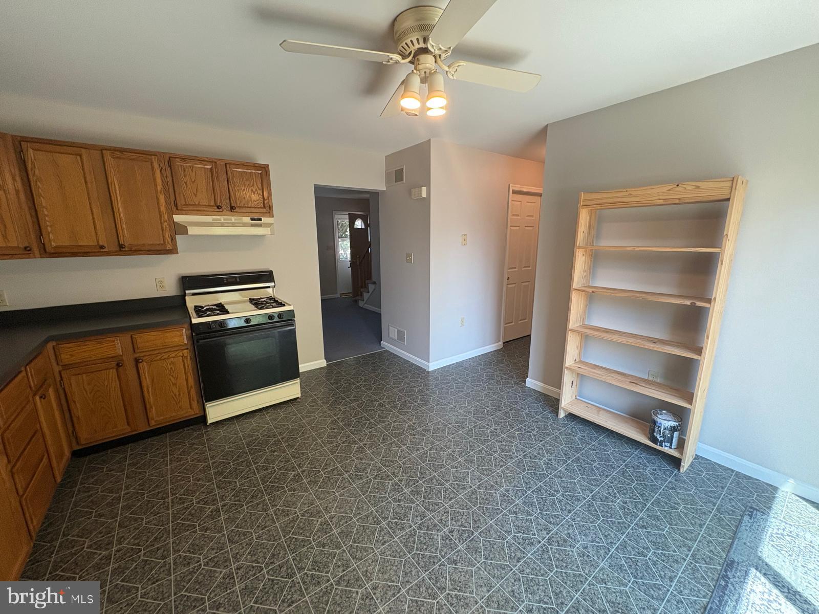 971 Monroe Street Steelton, PA 17113 - Photo 4 of 11