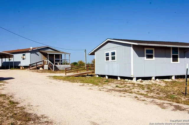 $278,000 | 147 Lago Drive, Sandia, TX 78383