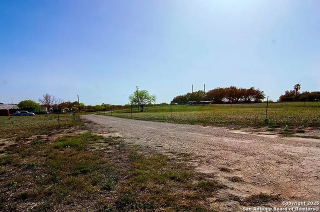 $278,000 | 147 Lago Drive, Sandia, TX 78383